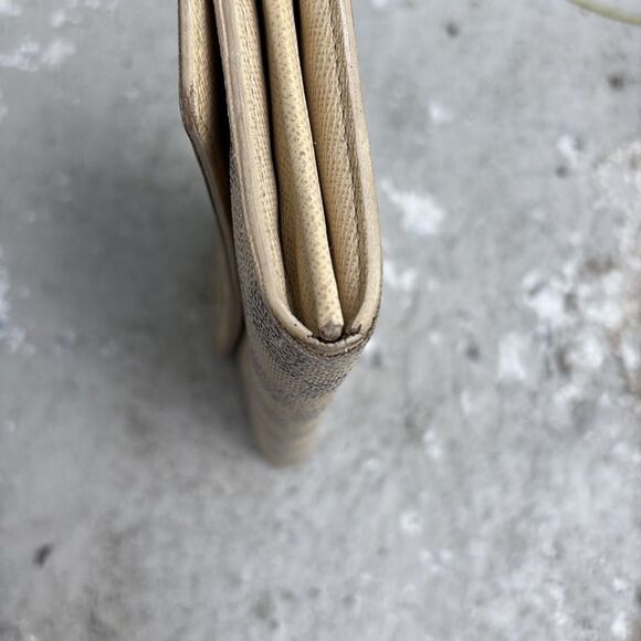 Louis Vuitton Beige and Brown Checkered Wallet - Picture 12 of 13